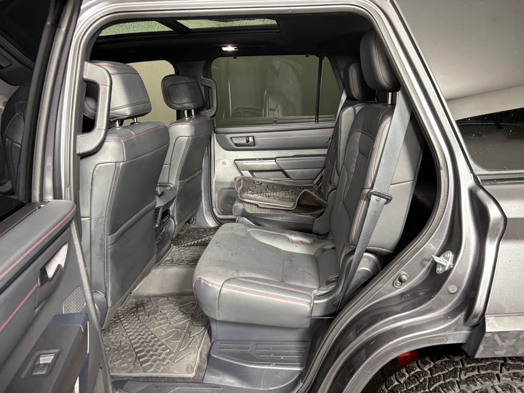 Used 2025 Toyota Sequoia TRD Pro AWD/4WD image 30