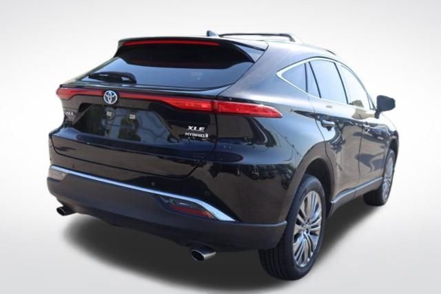 Used 2022 Toyota Venza XLE AWD/4WD image 10