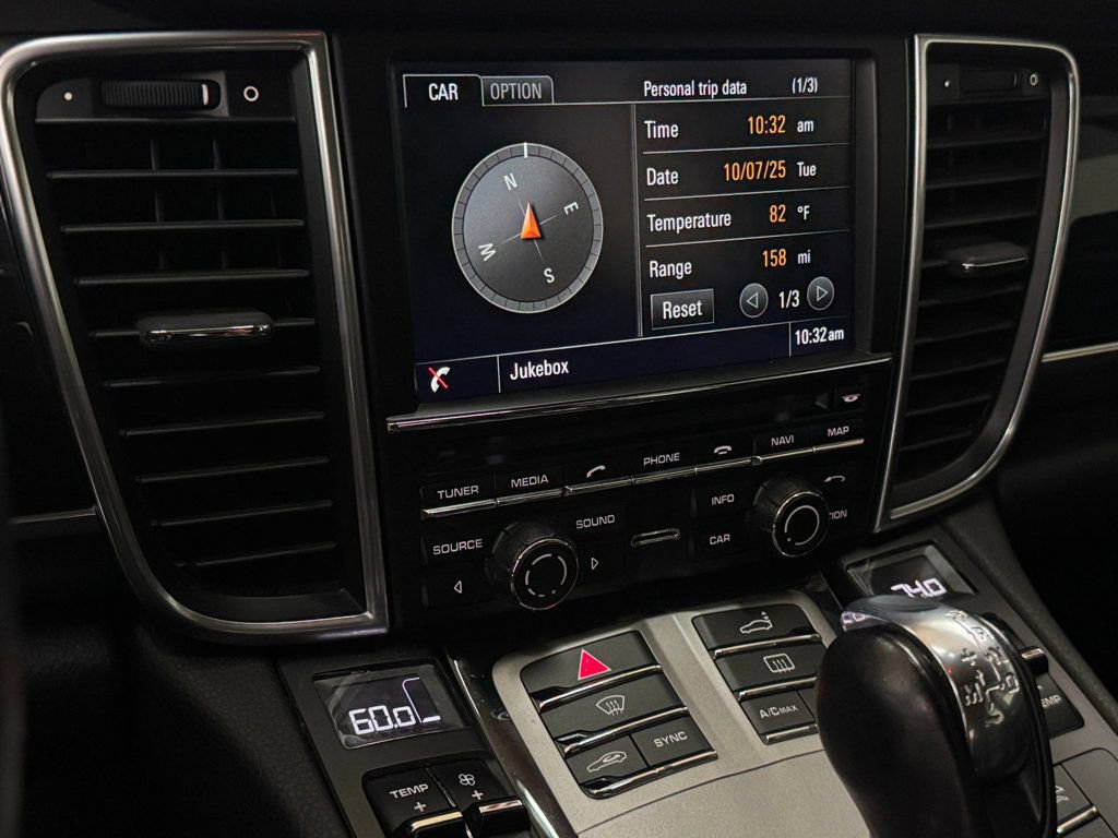 Used 2016 Porsche Panamera Edition image 50
