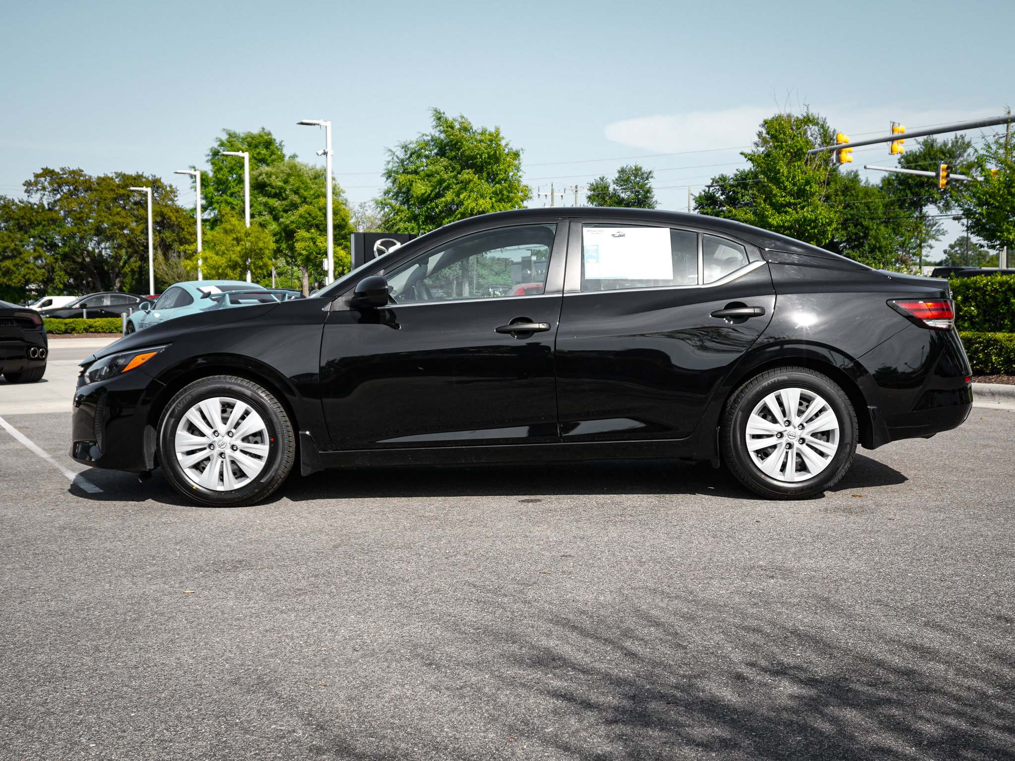 Used 2024 Nissan Sentra S FWD image 7