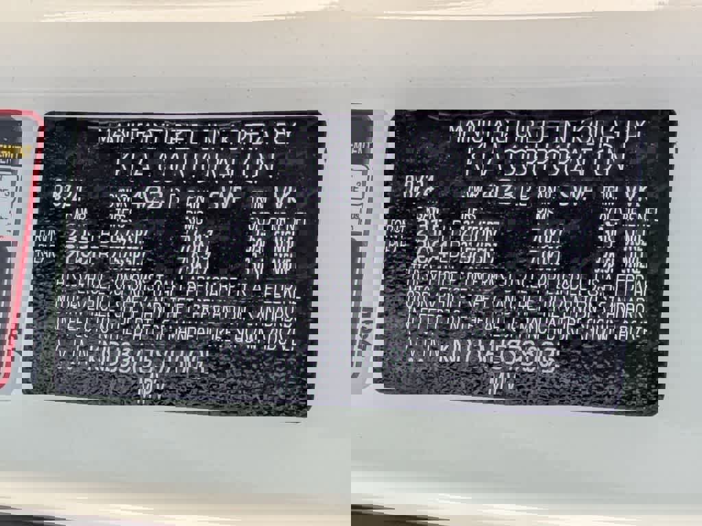 Used 2025 Kia Soul EX image 39