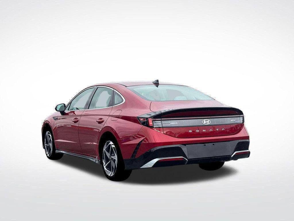 New 2026 Hyundai Sonata SEL FWD image 5