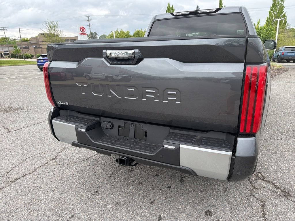New 2026 Toyota Tundra Limited AWD/4WD image 3