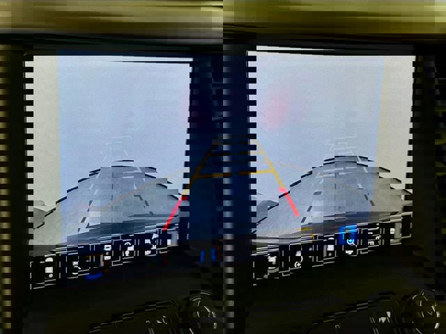 Used 2023 GMC Acadia Denali w/ Denali Ultimate Package image 14