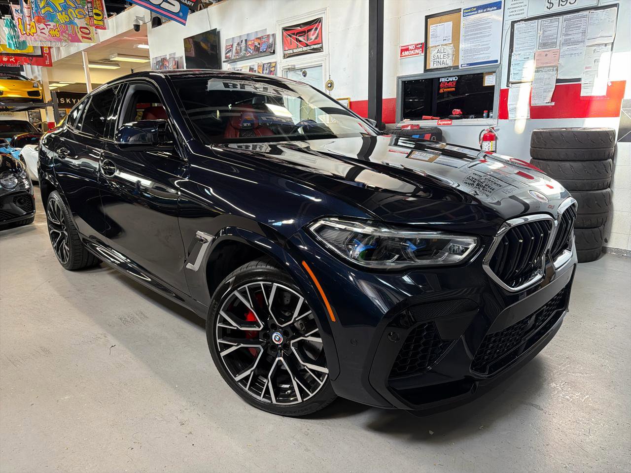 Used 2023 BMW X6 M w/ Executive Package AWD/4WD image 1