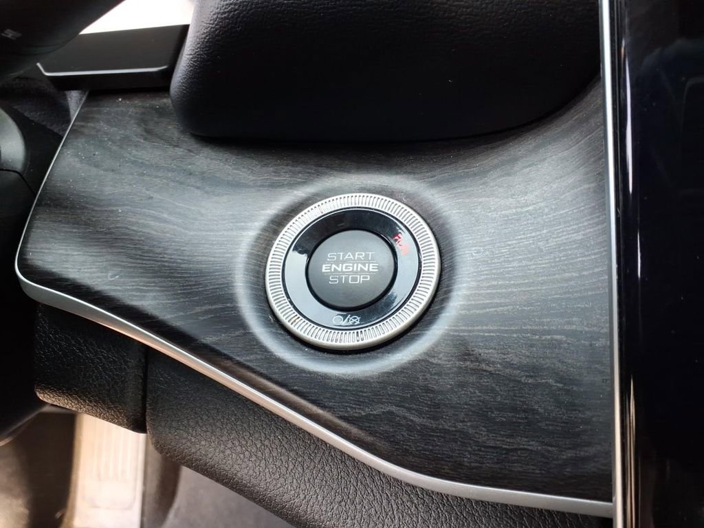 Used 2021 Jeep Grand Cherokee L Limited image 15