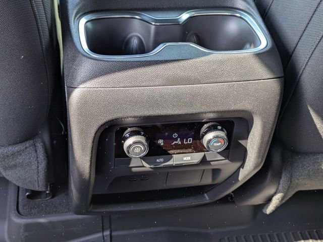 New 2026 Chevrolet Traverse LT image 27