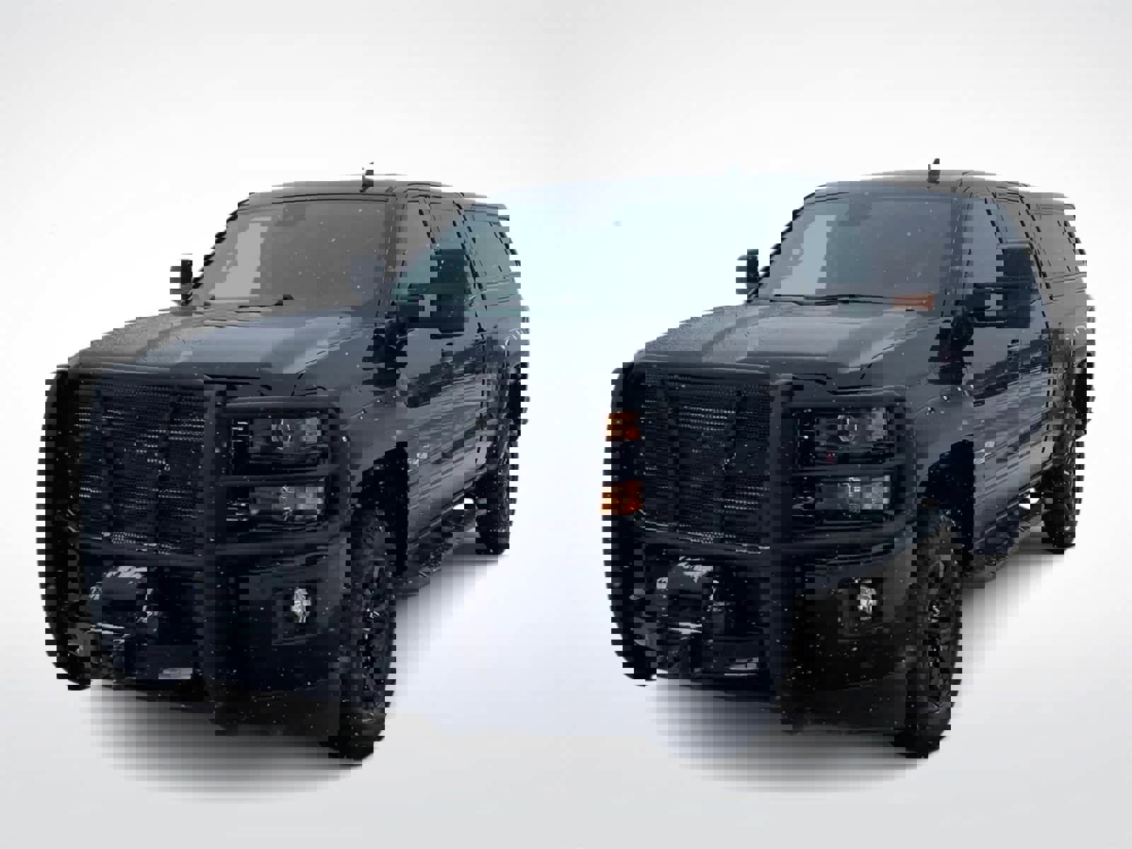 Used 2018 Chevrolet Silverado 2500 LTZ w/ Midnight Edition image 4