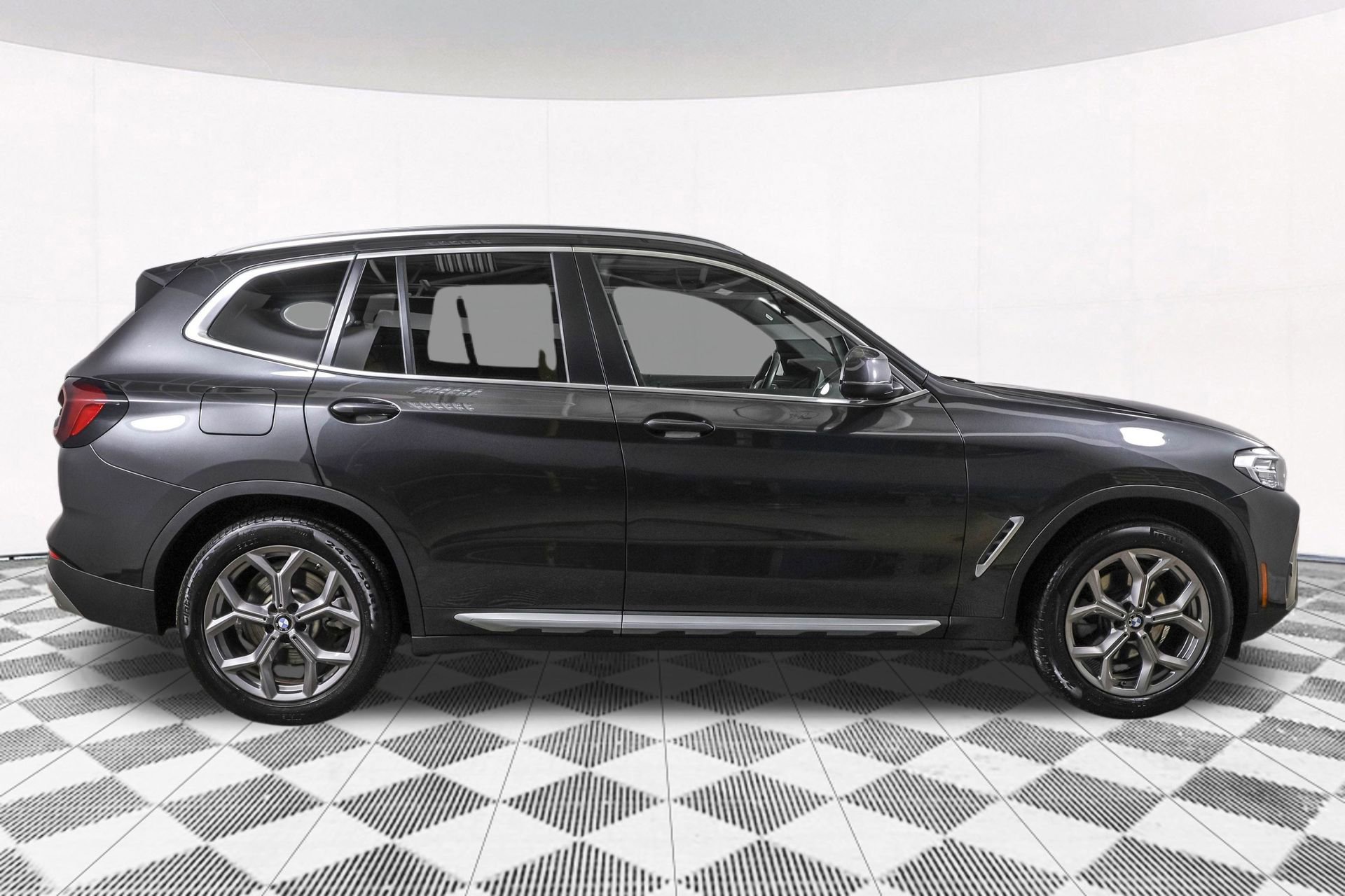 Used 2023 BMW X3 xDrive30i w/ Convenience Package image 13
