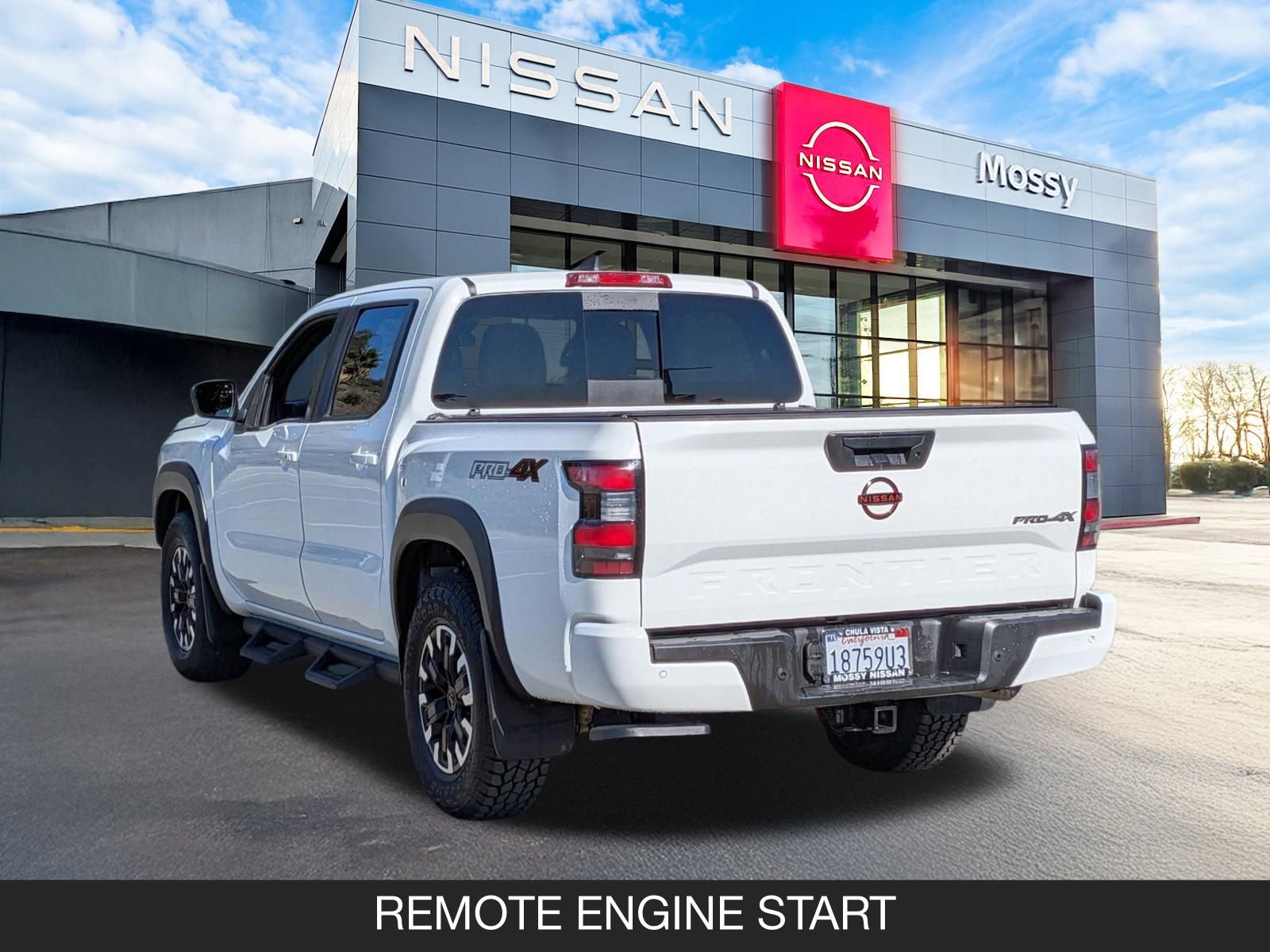 Certified 2023 Nissan Frontier PRO-4X w/ Technology Package image 7