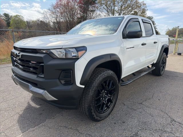 Used 2024 Chevrolet Colorado Trail Boss w/ LPO, Dark Essentials Package image 6