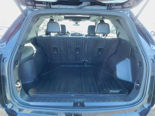 Used 2024 Chevrolet Equinox RS w/ RS Leather Package image 12