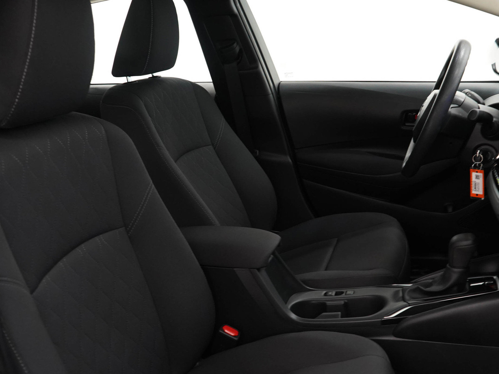 Used 2024 Toyota Corolla LE FWD image 11