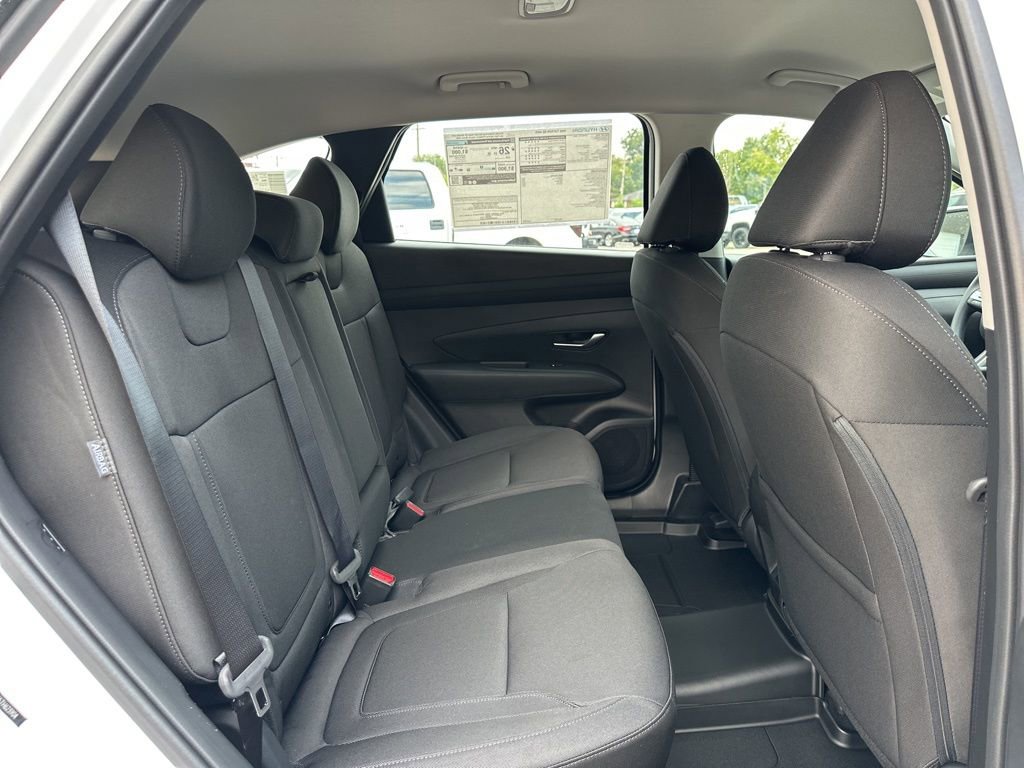 New 2026 Hyundai Tucson SE image 13
