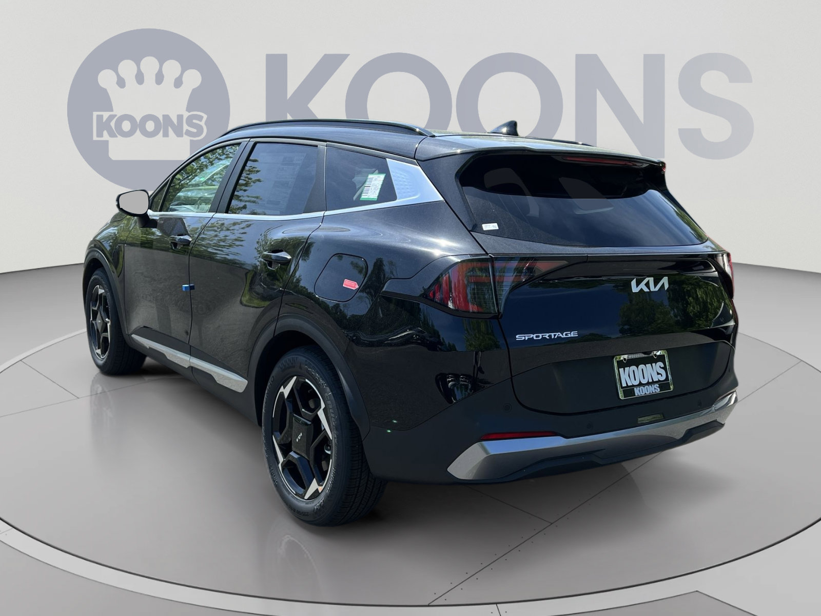 New 2026 Kia Sportage EX w/ EX Panorama Roof Package FWD image 8