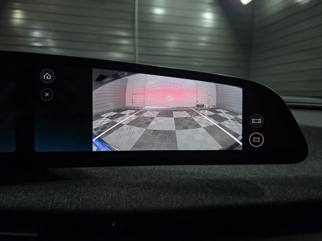 Used 2023 Lucid Air Pure image 28