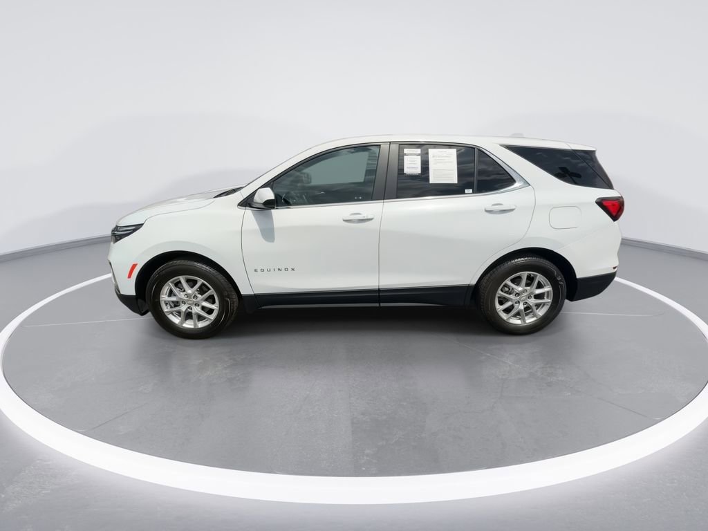 Used 2024 Chevrolet Equinox LT w/ Driver Convenience Package AWD/4WD image 5