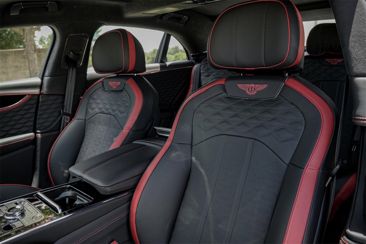 New 2025 Bentley Flying Spur Plug-In Hybrid image 22