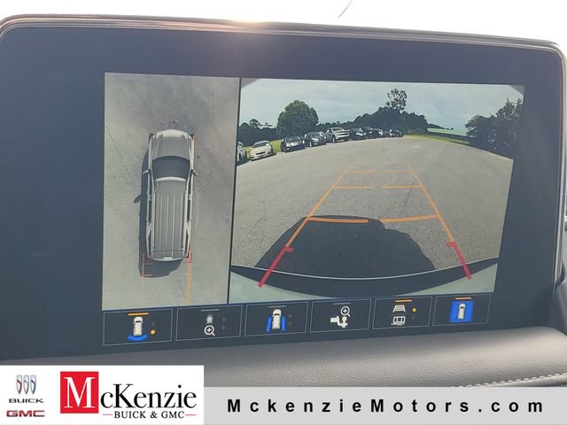 Used 2023 Chevrolet Tahoe Z71 w/ Z71 Off-Road Package AWD/4WD image 18