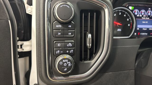 Used 2019 Chevrolet Silverado 1500 High Country w/ High Country Premium Package image 15