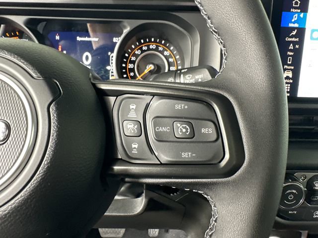 New 2026 Jeep Wrangler Unlimited Rubicon w/ Safety Group image 14