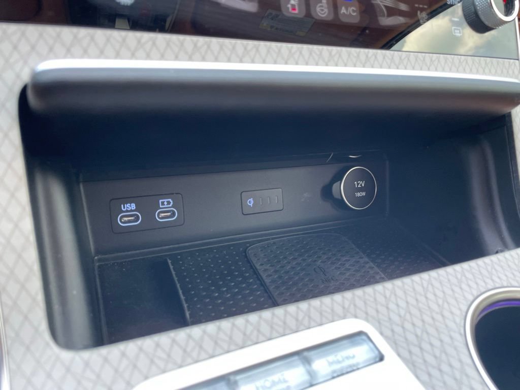 Used 2025 Genesis GV80 3.5T Prestige AWD/4WD image 19