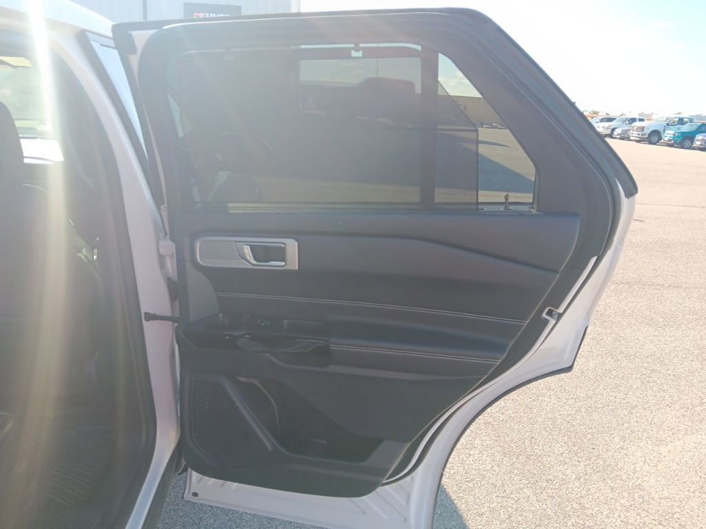 Used 2022 Ford Explorer ST w/ Equipment Group 401A image 15