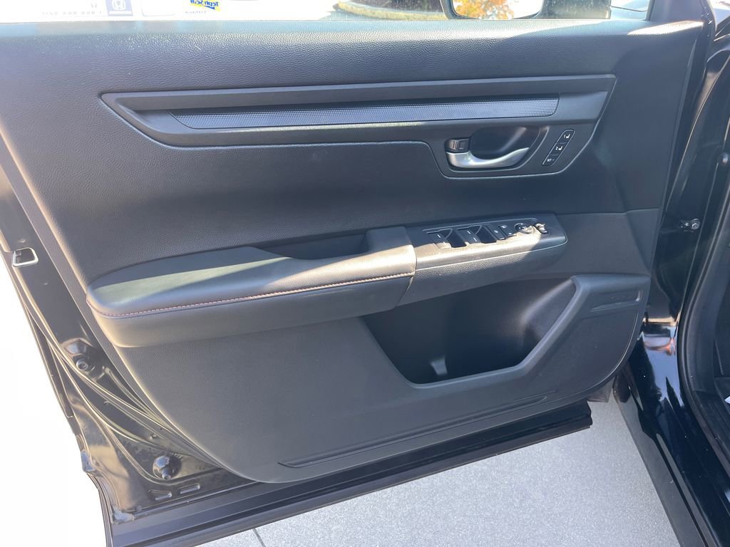 Used 2024 Honda CR-V Sport-L image 31