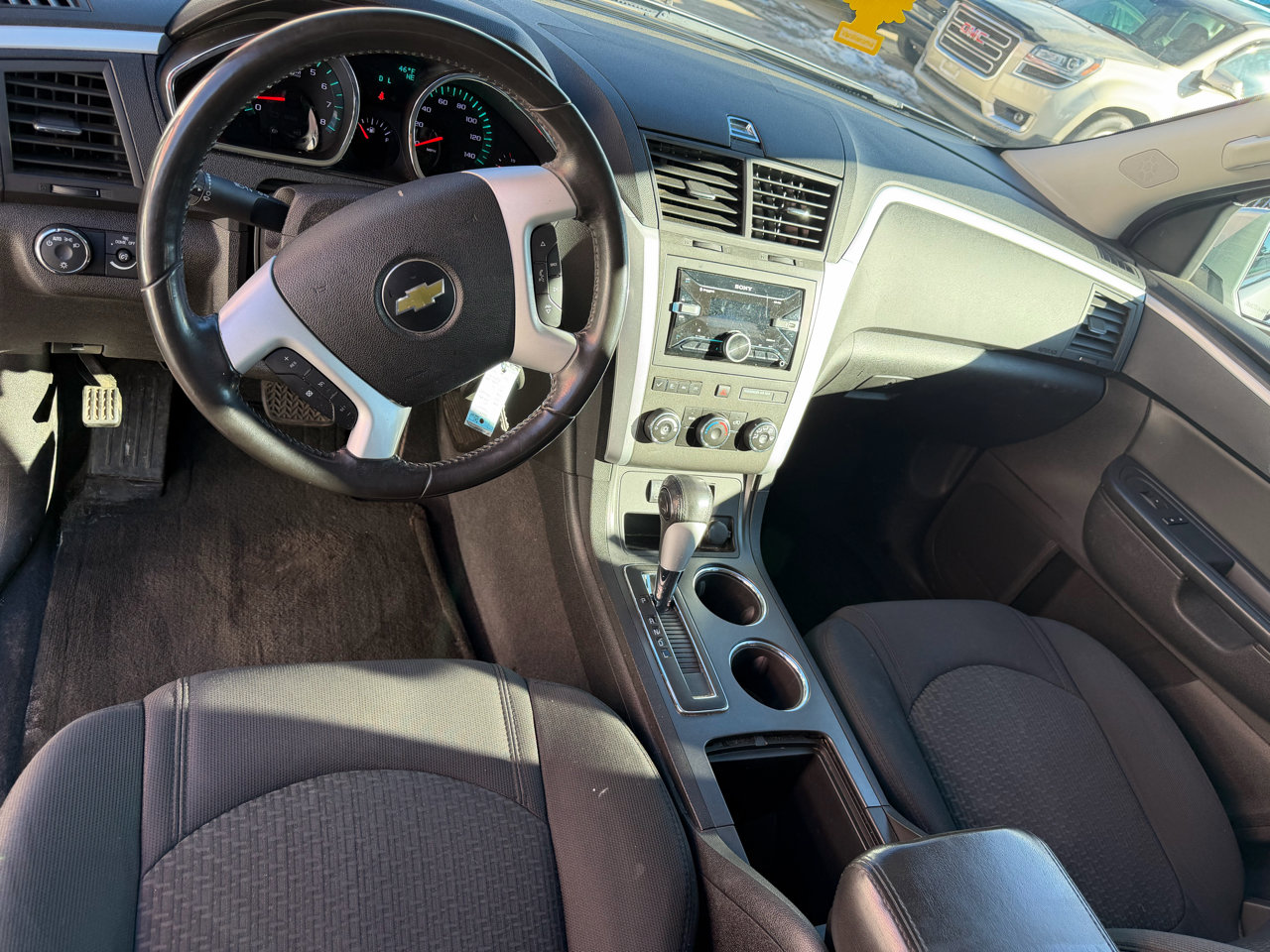 Used 2011 Chevrolet Traverse LT w/ All-Star Package image 19