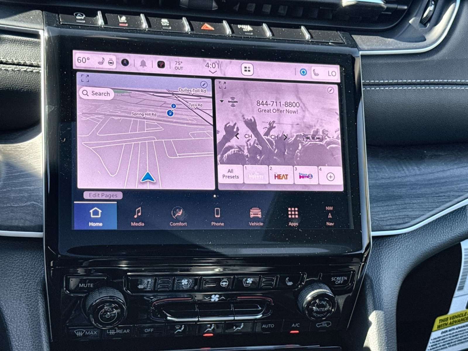 New 2025 Jeep Grand Cherokee Limited w/ Luxury Tech Group II image 18