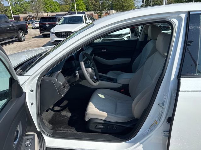 Used 2023 Honda Accord EX image 18