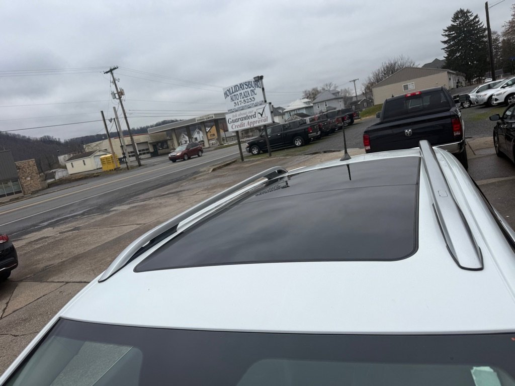 Used 2016 Jeep Cherokee Limited image 18