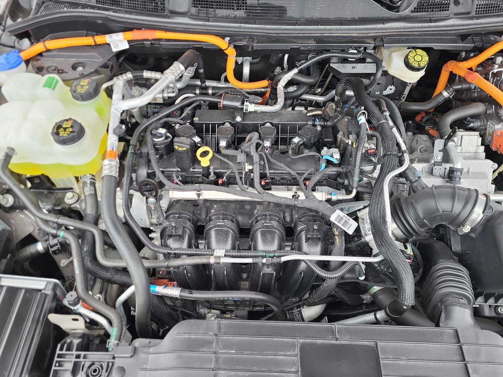 Used 2025 Lincoln Corsair Grand Touring w/ Towing Package image 32