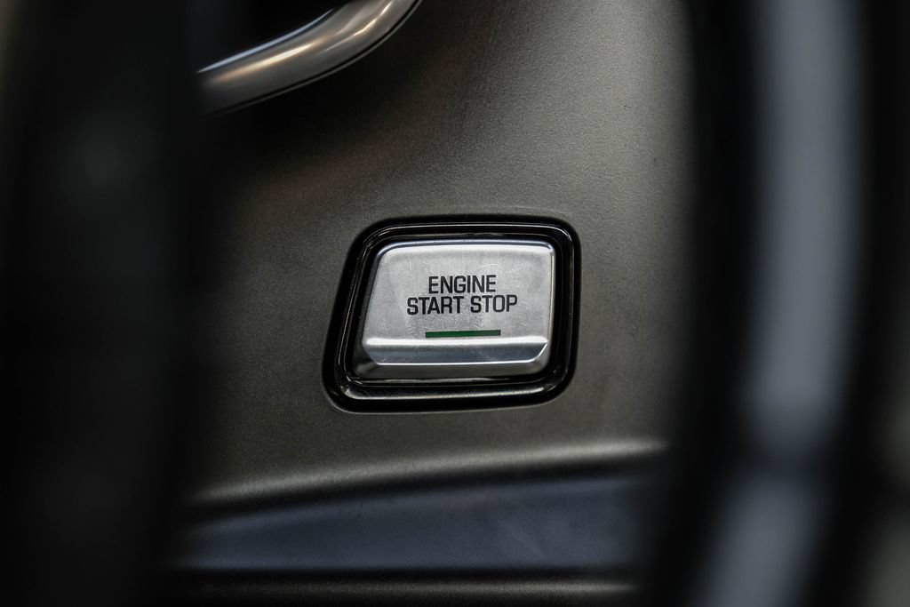 Used 2016 Chevrolet Corvette Stingray Coupe RWD image 19