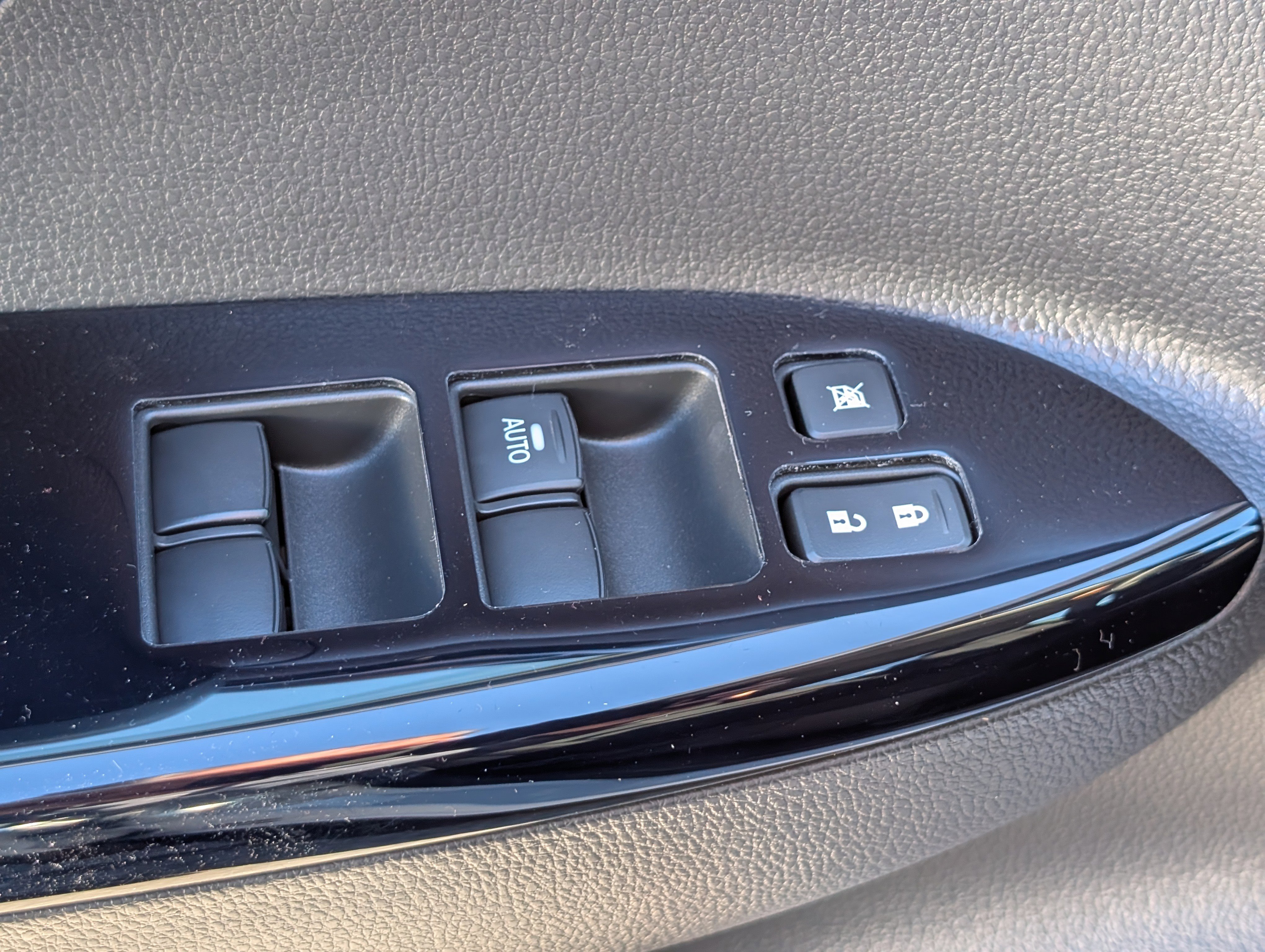 New 2026 Mitsubishi Eclipse Cross LE image 17