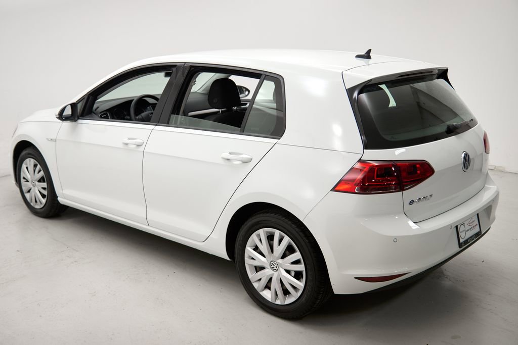 Used 2015 Volkswagen e-Golf Limited Edition image 9