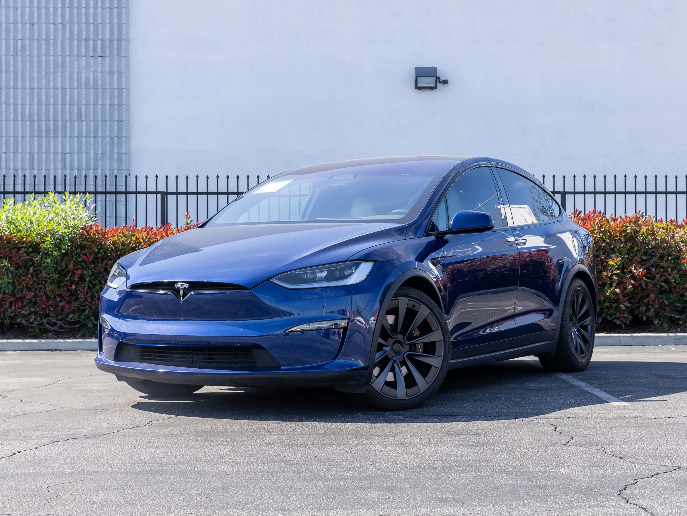 Used 2024 Tesla Model X image 14