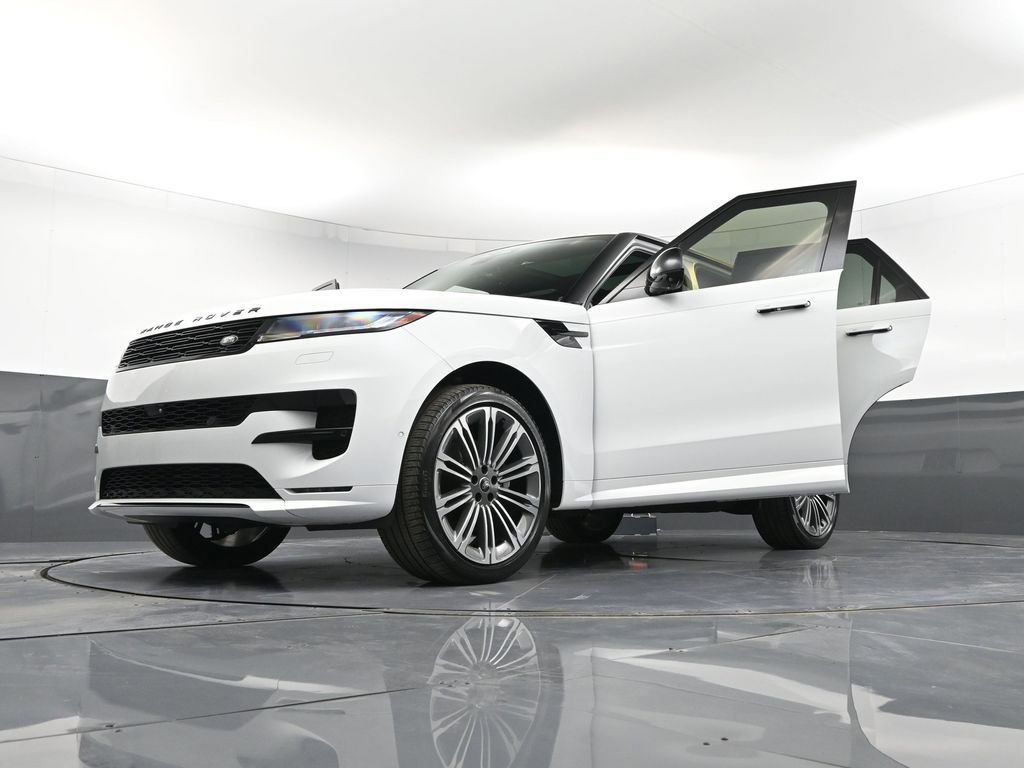 Used 2024 Land Rover Range Rover Sport Dynamic SE AWD/4WD image 38
