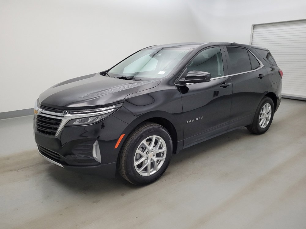 Used 2024 Chevrolet Equinox LT FWD image 2