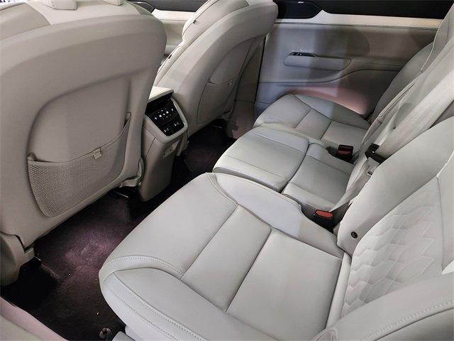 New 2025 Volvo EX90 Ultra image 28
