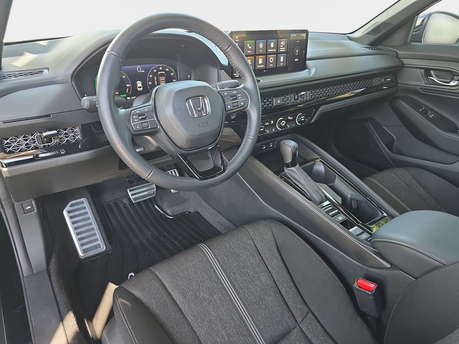 Used 2023 Honda Accord Sport image 18