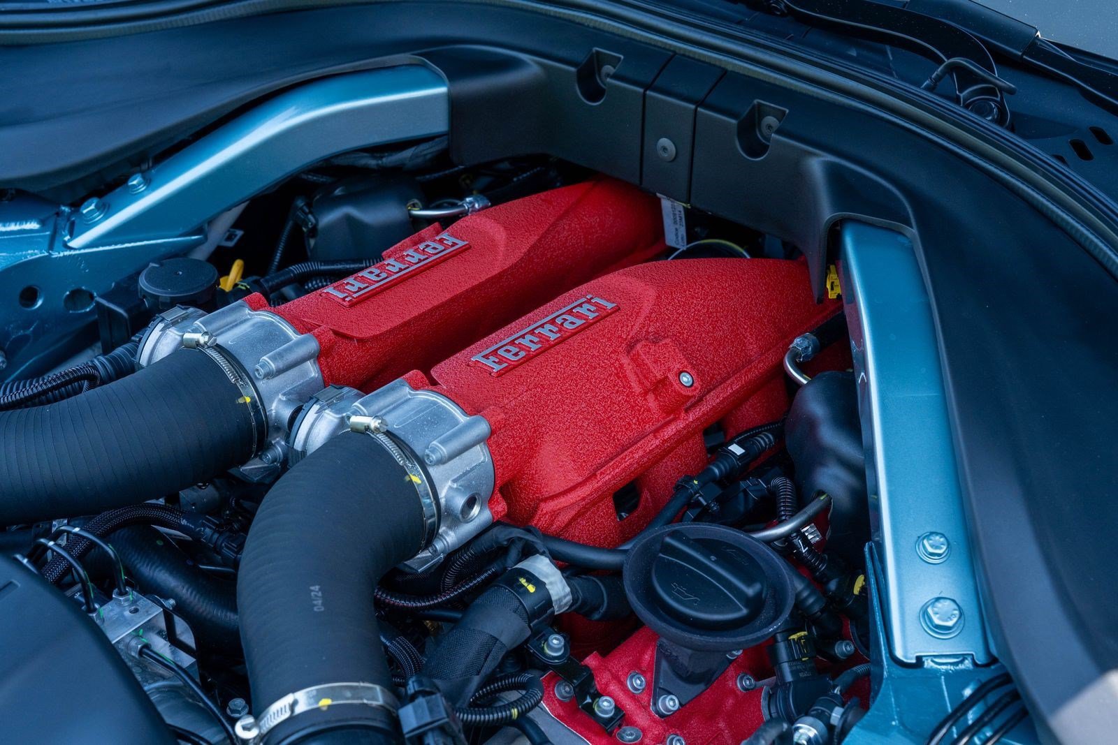 Used 2024 Ferrari Roma Spider RWD image 25