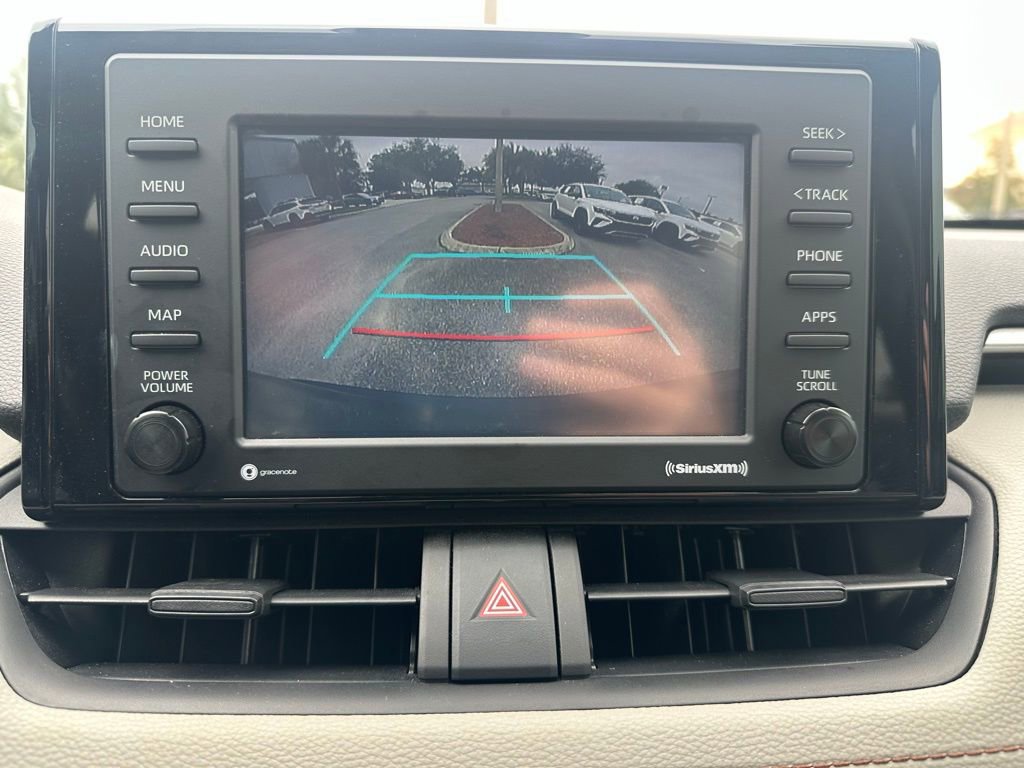 Used 2022 Toyota RAV4 XLE w/ Convenience Package image 32