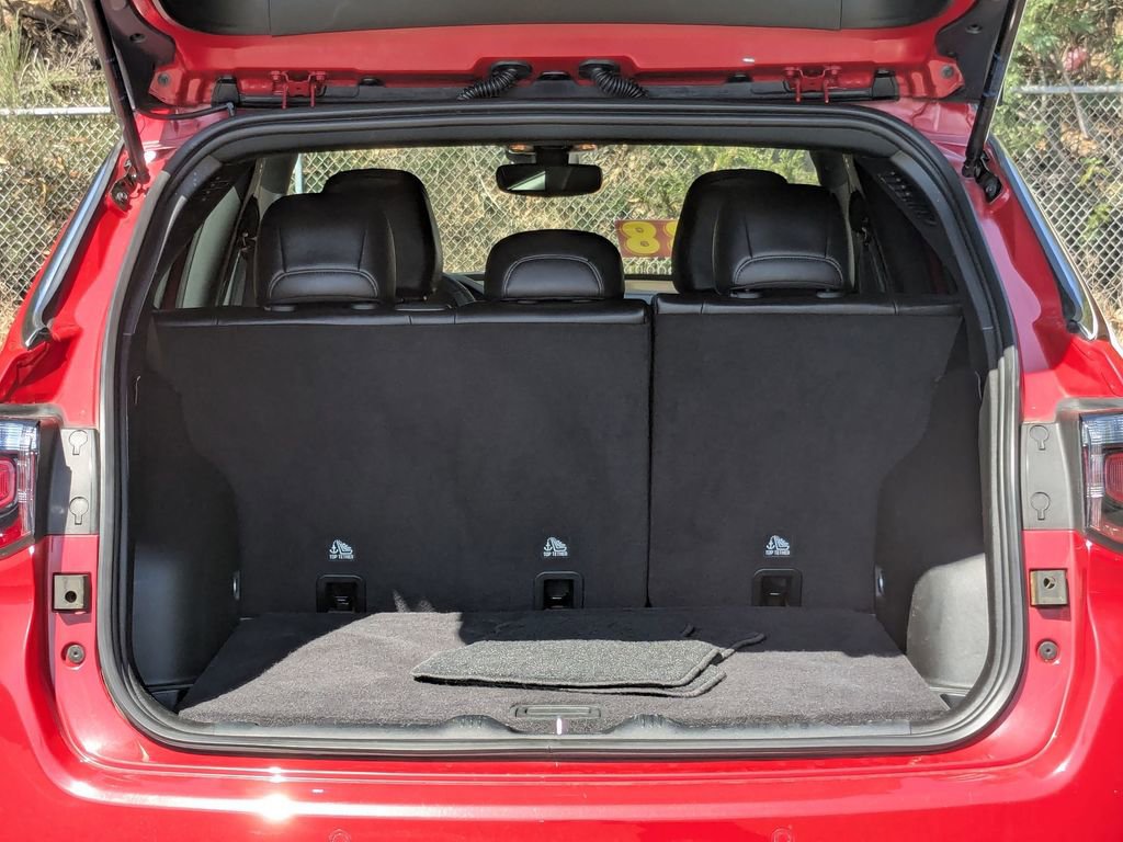 Used 2023 Jeep Compass Limited image 26