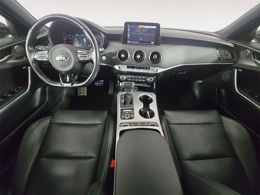 Used 2020 Kia Stinger GT1 image 10