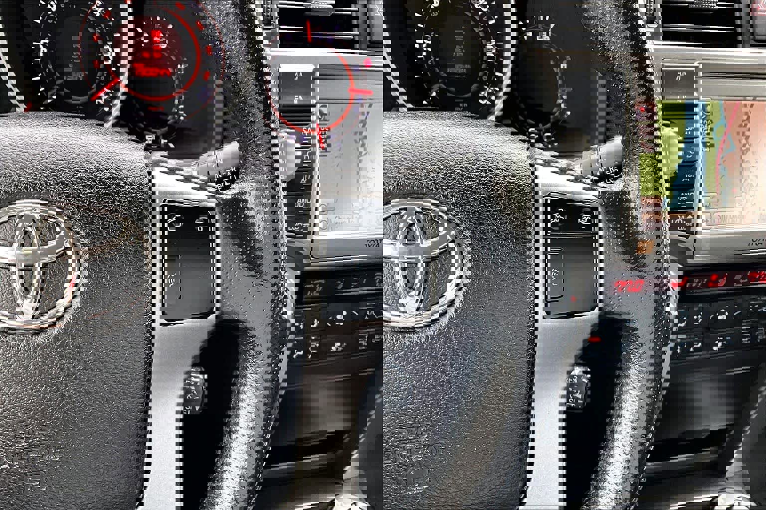 Used 2012 Toyota 4Runner Limited image 24