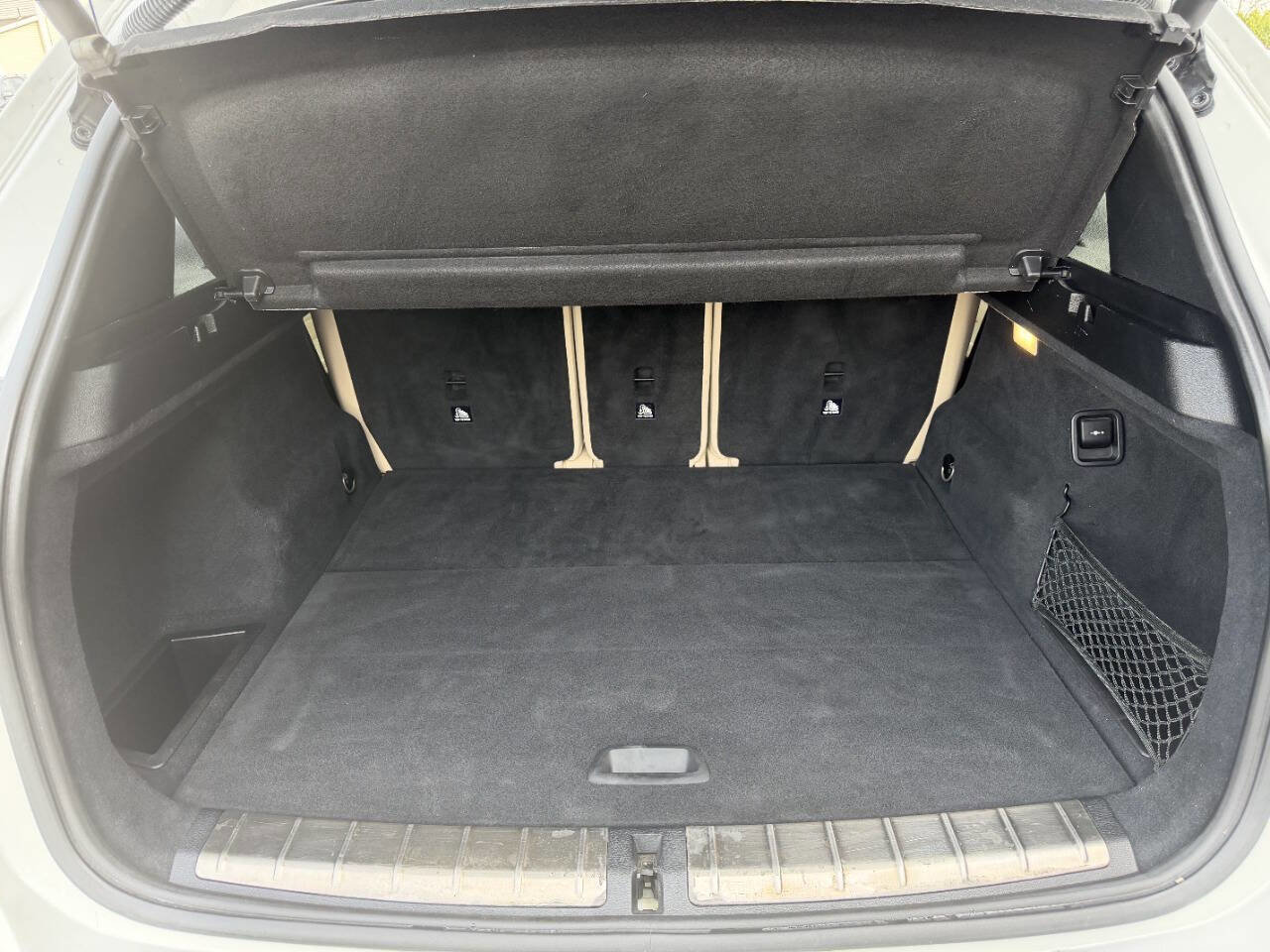 Used 2017 BMW X1 xDrive28i AWD/4WD image 7