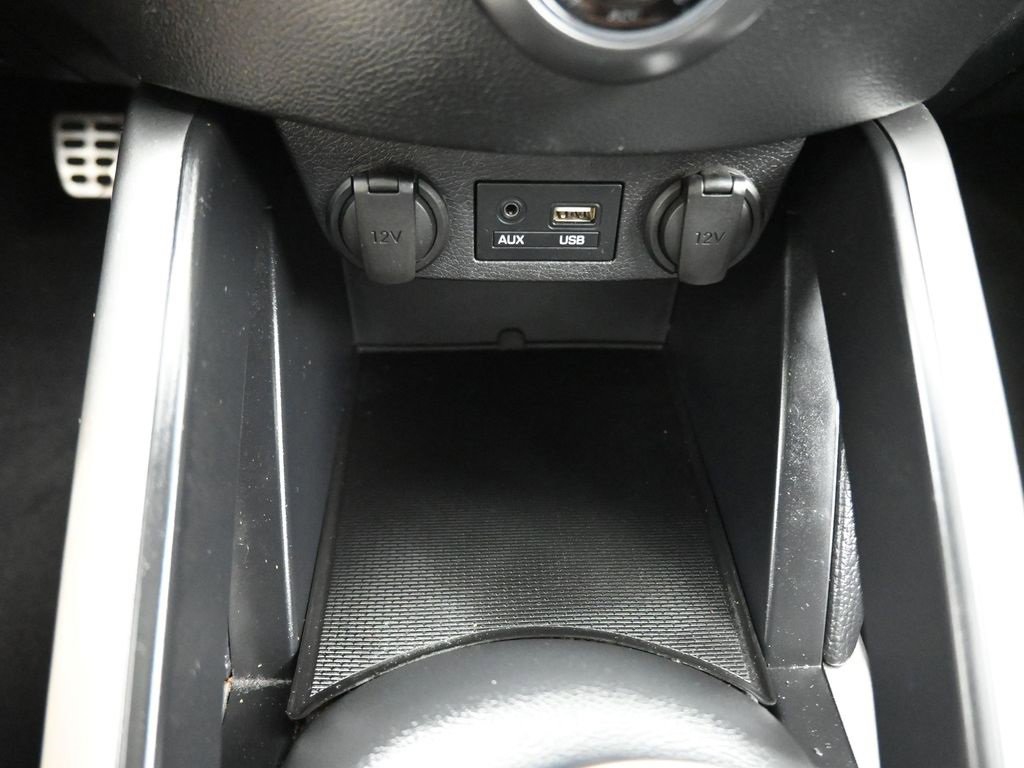 Used 2016 Hyundai Veloster Turbo w/ Option Group 04 image 23