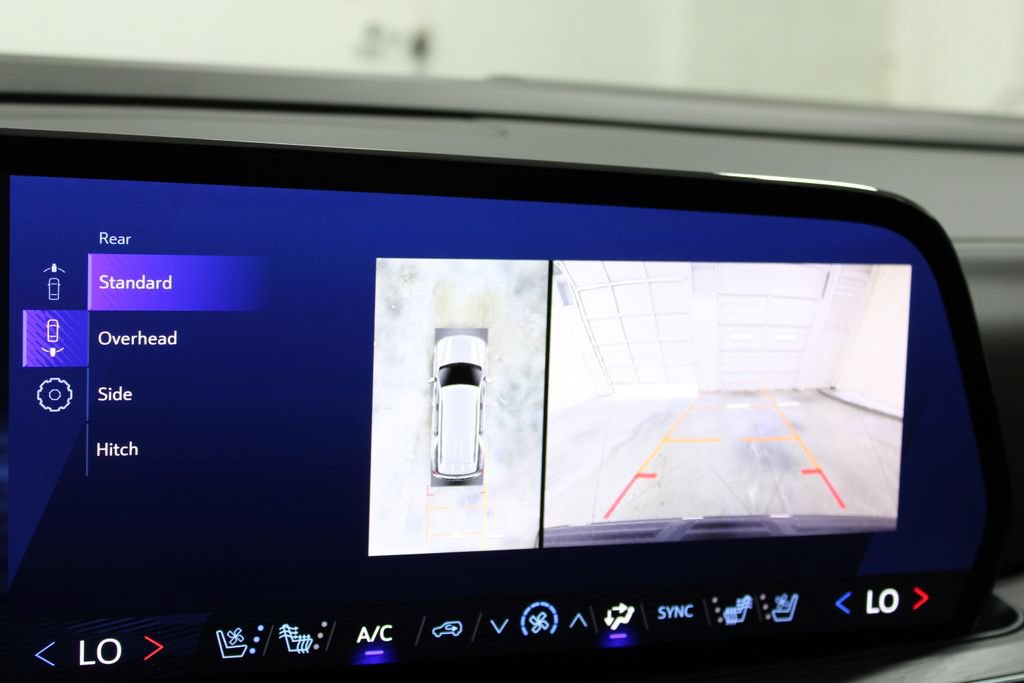Used 2025 Chevrolet Tahoe Premier RWD image 54