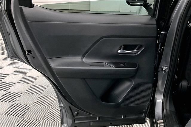 New 2026 Nissan Kicks SR w/ SR Premium Package image 29